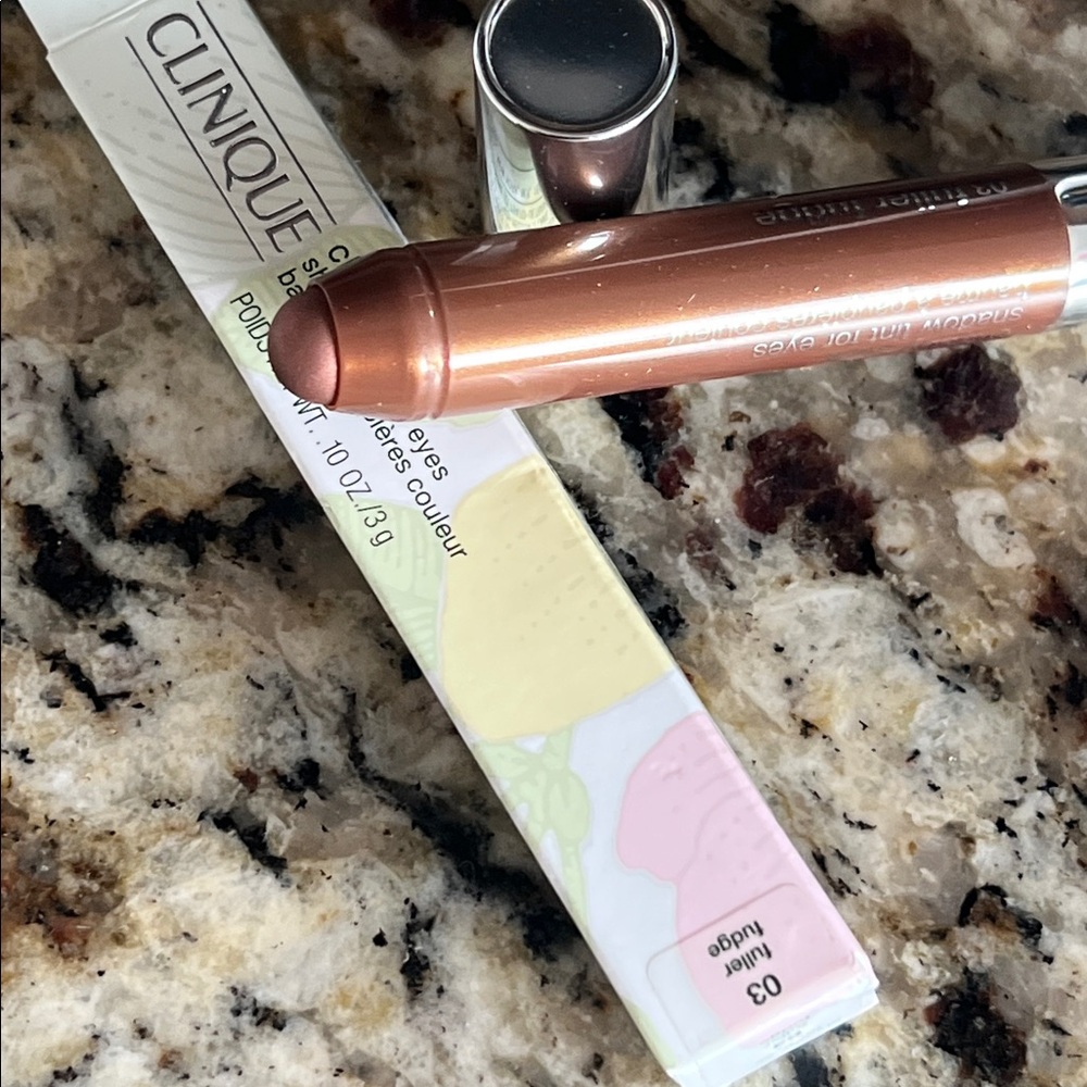 ⚡️💕Clinique Chubby Stick Eyeshadow Fuller Fudge - Picture 7 of 12